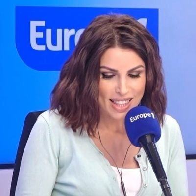 ★Voix-off @m6officiel ★
Sur @europe1 aussi ★
Ex @canalplus @SudRadio @C8TV @voltageofficiel @nonstoppeople @nrjhitmusiconly...
★Comédienne aussi des fois ★