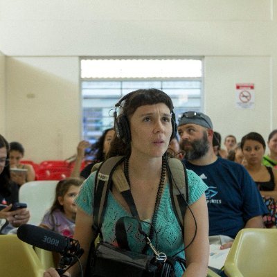 Sonidista y feminista. Nunca es mucho helado. She/her