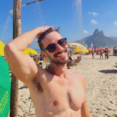 himbo twunk drag racer lolzeiro amor da sua vida 🫵 (não são minhas palavras) @kingcookie__