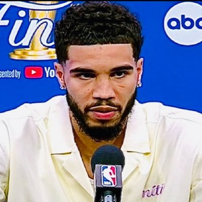 ItsCelticsBall's profile picture. living in Christ | @celtics