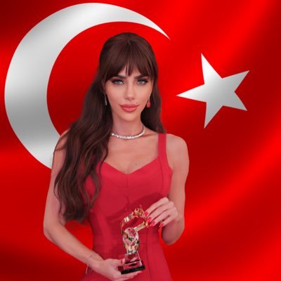 Ela Rumeysa Cebeci 🇹🇷 Anchor @showtv Hafta içi her sabah ☀️⏰ 8:15-10 #ELARUMEYSAİLEBUSABAH / ÖğretimGörevlisi