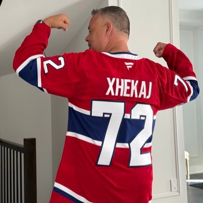 #613Burgerboss, Habs, F1, Red Bull, Expos, Redskins, 80's metal, 90's grunge. Opinionated and I swear a lot so don’t get offended. Oh and I follow back!
