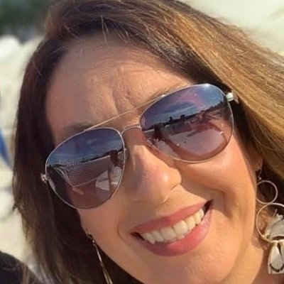 Believe in lifting others up and being the best version of yourself. Just breathe and enjoy life! Unexpected connections between 2 people are real!