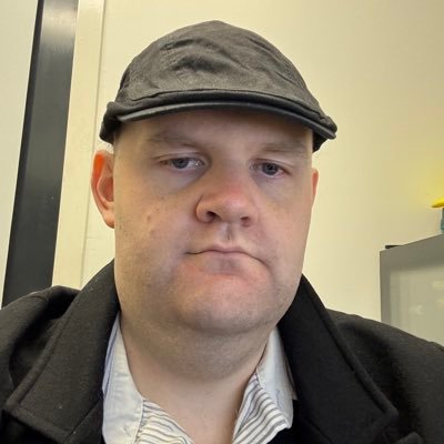 ChrisB_2201's profile picture. ICT Tech