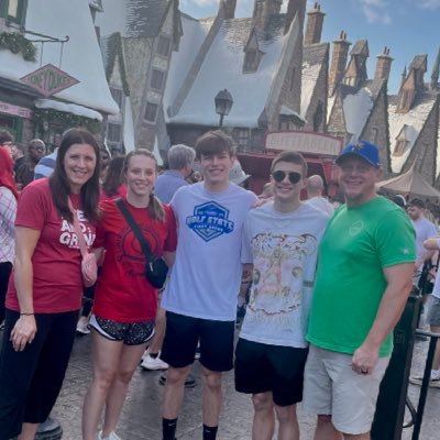 tkdmomofthree's profile picture. 