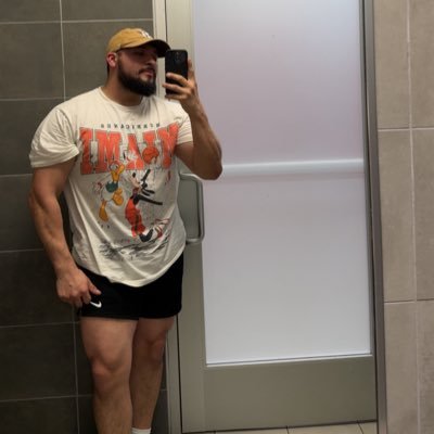Big Chili’s guy || Lone Star Beer enthusiast