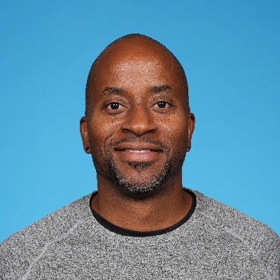 Director, Player Development, @MinnesotaLynx • 📃 @thellabb • @acxbasketball // ex—@WashMystics • @NBA Int'l • @Raptors • @CanBball • @MapleLeafs