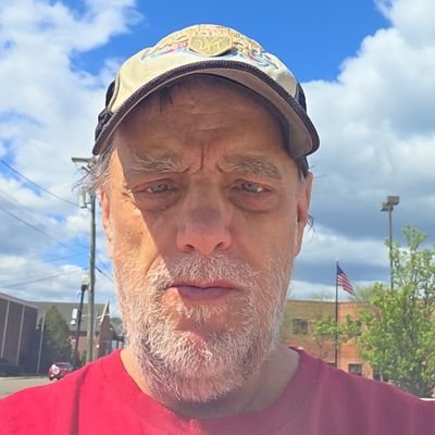 PaulBro10708722's profile picture. 