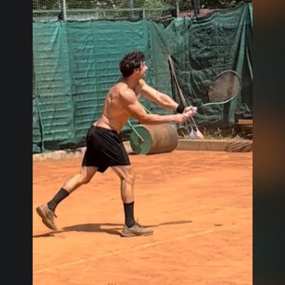 ANTI-AGING podcaster,former not great professional tennis player 🎾🇺🇸🇮🇹 owner best gym in Boston @sowahealthandwellness FOLLOWS/ RETWEETS not endorsements