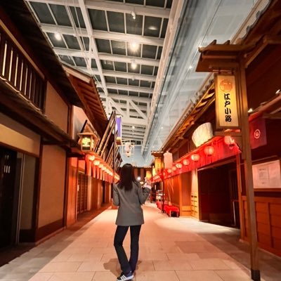 chii_univlife's profile picture.