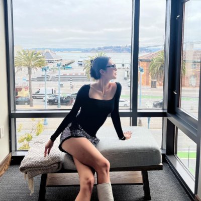 ari_enna78's profile picture. No apple gift card, No DM , No financial advice❌🔞Single mom