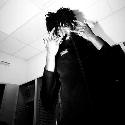 cjbrown_14's profile picture. 6’10 c/o 2027 || @dcchoops