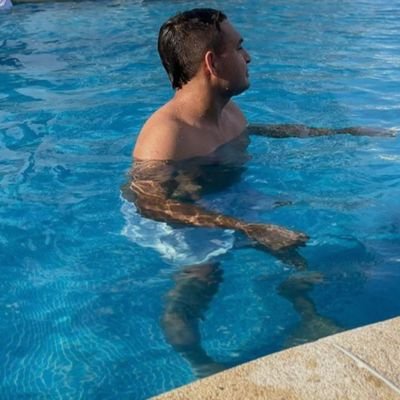 cristia08060460's profile picture. 