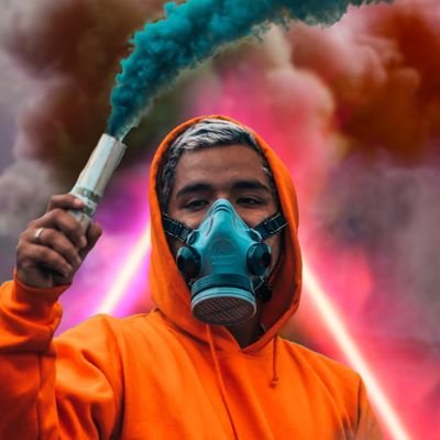 Mikson80's profile picture. Patrzę i obserwuje jak ten świat się konczy