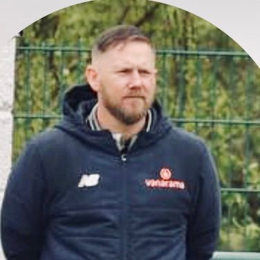 Havant and Waterlooville Women assistant manger/1st team coach 🦅 🏴 Work hard and ur success is the noise 😁