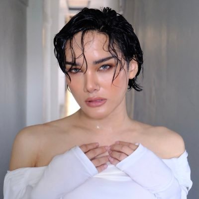 Trans | 🏳️‍⚧️ SuperFans here https://t.co/uYpMJWQEsh