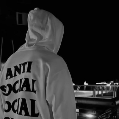 NYC🗽| Retired Call Of Duty Competitor | Former Manager @DesperadozHQ & @AresClanGG Discord - Prata 🎮