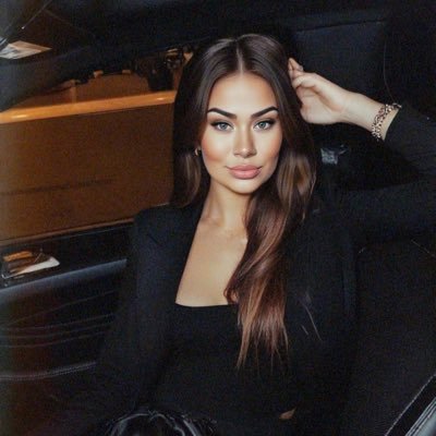 ZaraMae_x's profile picture. 