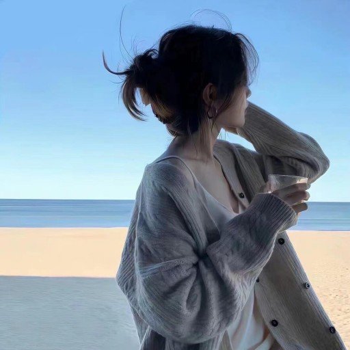 AnabelleDa8501's profile picture. Cannibals prefer those who have no spines.