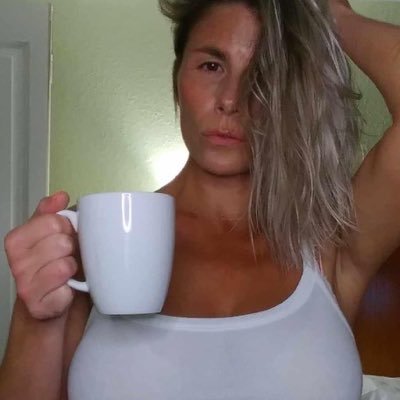 Coffee Girl!☕ Cancer Mom.🎗️ Everything I Do Fund's my Sons Chemo Dr Trips and Fun for Him when he's Able!🙌🙏🙏