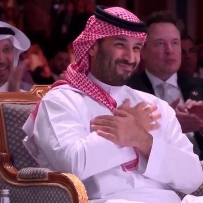 لا فضلَ لعربيٍّ على عجميٍّ ، ولا لعجميٍّ على عربيٍّ ، ولا لأبيضَ على أسودَ ، ولا لأسودَ على أبيضَ - : إلَّا بالتَّقوَى ، النَّاسُ من آدمَ ، وآدمُ من ترابٍ