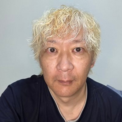 元ジャニーズJr. 10代の頃、ジャニー喜多川から長期にわたり性虐待を受けたことを公表しています。 2023年には「ジャニーズ性加害問題当事者の会」で副代表を務めました。裁判のこと、性暴力のこと、自分の思いや状況について、少しずつ発信していきます。 どうか、見守っていただけたら嬉しいです。