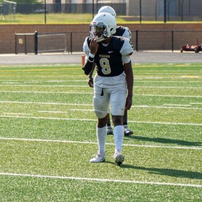 CO 2027 | Conroe HS | CB | 3.6 GPA | 5’8 | 151 | 4.85 40 yd dash #AGTG
