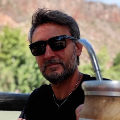 Hago periodismo en @INFOCIELO.
Acá opino sobre cosas.