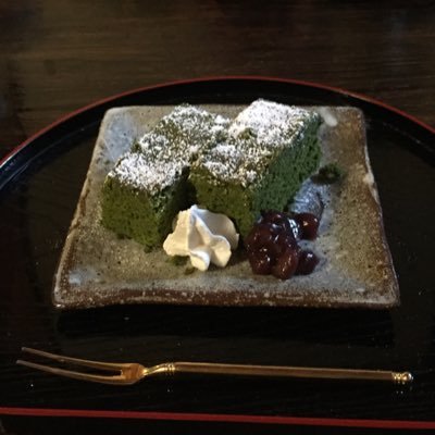もうこんな経験をすることないだろうという人生の深み辛さを共にしてきた のぼりを目指してそれぞれのレールにわかれる 課題は1つ残した 1つが2つにわかれた自分で自分を変えていく今度は自分の番だ生まれ直してまた逢おう