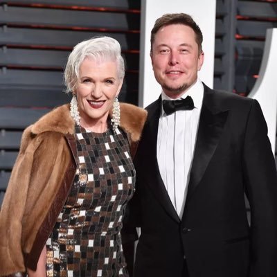 private account of me! Mother of @elonmusk thanks y'all for the love and support Fight fight for America 🇺🇸 🇺🇸🇺🇸