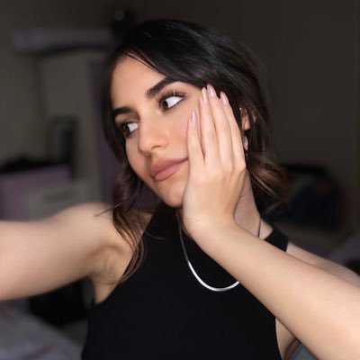 chakiilaaa's profile picture. 