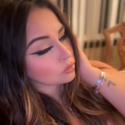 25 | backup acct. You exist to fund my desires. Spoiled Italian brat. Professional Mindbreaker and Wallet drainer, Bella cashapp:$icegiout