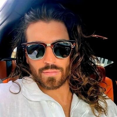 🎭 Actor | 📸 Model | ⚖️ Lawyer
✨ Erkenci Kuş • Bay Yanlış
🌍 From Istanbul | Always on the move
💪 Fitness | ✈️ Travel | ❤️ Life