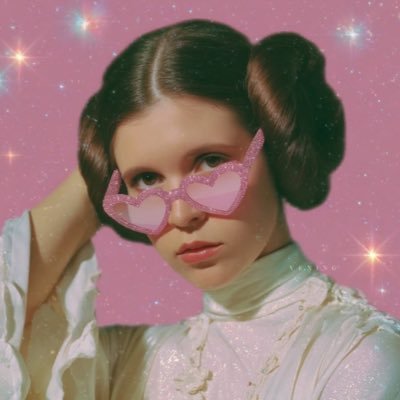 lunasmutreader's profile picture. send book recs