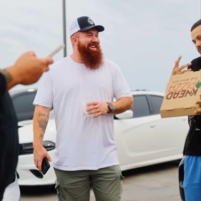 Saved ✝️ 🙌 | Gym Addict 🏋️♂️ | Auto Enthusiast 🚘 | Entrepreneur 💲| Owner of @Nobility_Rising 🎮 | YouTube - TheRealBigredSRT 🏎 💨