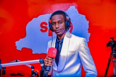 Journalist Former investigative Sport Reporter: Radio1, Fine FM. Currently SK FM 93.9