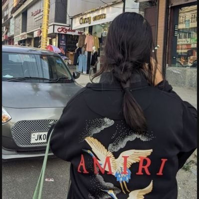 badeena21's profile picture. little miss delulu.