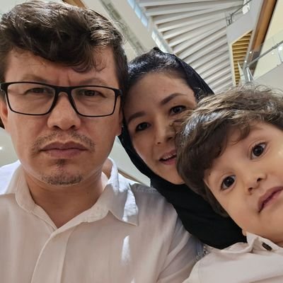 I am a forgotten Afghan refugee who has been living without any human rights for 13 years in the green hell of Indonesia, Ican no longer bear to wait.
😭😭😭