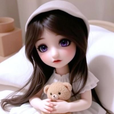 kasuya4971's profile picture. 1/43ミニカーとオリエント工業のラブドール二人居ます。