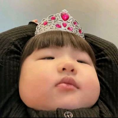 xli34703's profile picture. 