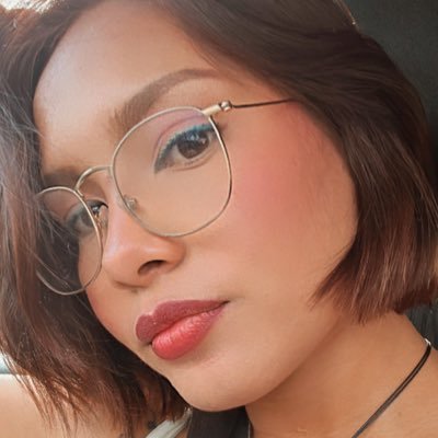 lopezluevanosv's profile picture. Lucho por las infancias y las mujeres. Por cuidar a las que cuidan. 💜🧡