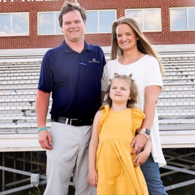 Megan_S_Green's profile picture. Christ Follower • Wife • Mom 🎗 #MoreThan4