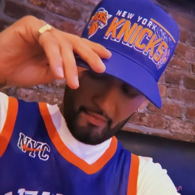 Castri_O88's profile picture. Caleño, COLOMBIA, 🇨🇴🗽 NY KNICKS 🏀 / Queens QGTM. NY METS 🍎 NY GIANTS 🏈   "The Lord gives strength to his people; the Lord blesses his people with peace."