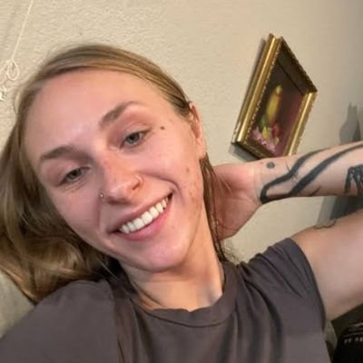 Sandra252948313's profile picture. I'm Sandra I'm new here so I would like to know new people and make friends 😍🎉🎊