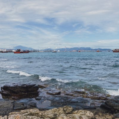 ayunatyas's profile picture. 