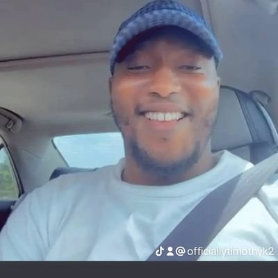 #1BlackUnicorn#K2 #singer.#Co-owner K2 EJOH NIG LTD #BeautifulAfricaOut @ogafestus comedy media man! EDITOR/Journalist https://t.co/ABTadL6T5A tkennyk2@gmail.com