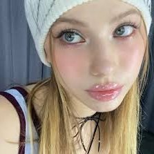 marylowry743's profile picture. Mary Lowry ✨ Just a pretty girl with a pretty big personality 💋  Beauty in simplicity 💫 Beautiful, bold, and building my own story 💄