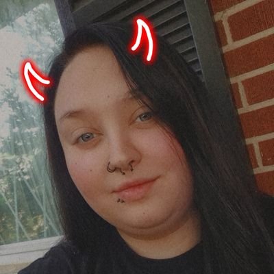 spnsimplmao1's profile picture. 