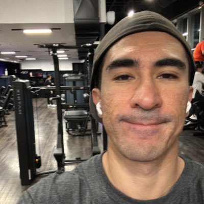 35 y/o, 2 years in cardiothoracic surgery, minimal invasive, Ecmo. fitness and nutrition