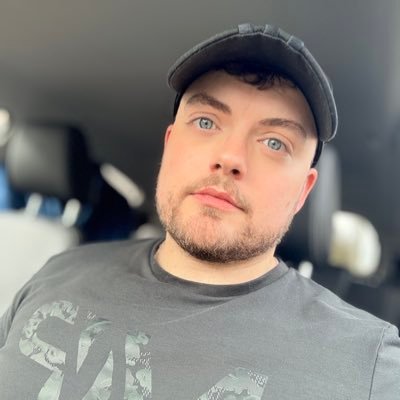 Former ASMR creator, possibly making a comeback… 🏳️🌈He/Him